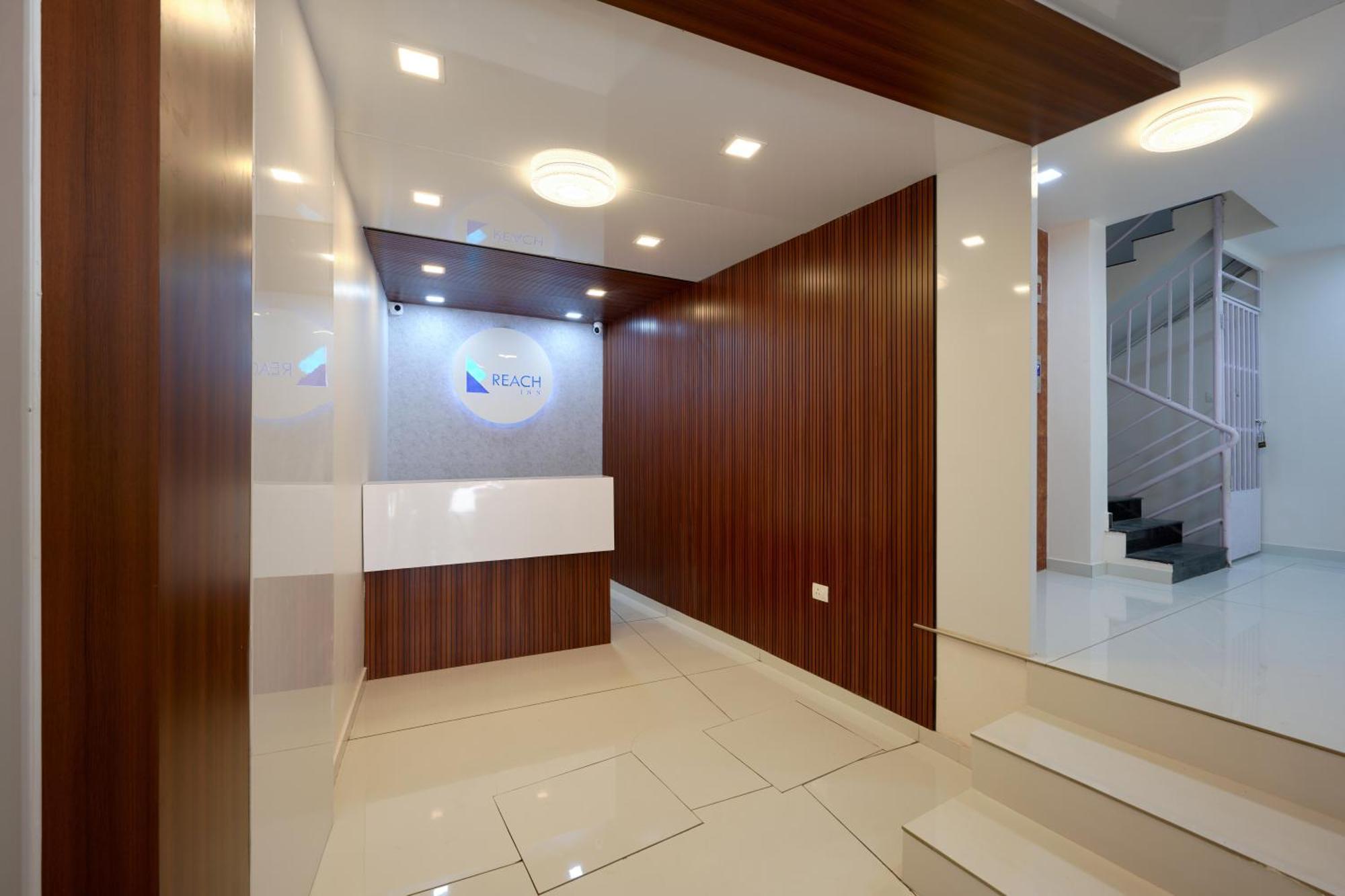 Reach Inn Kochi Exterior photo