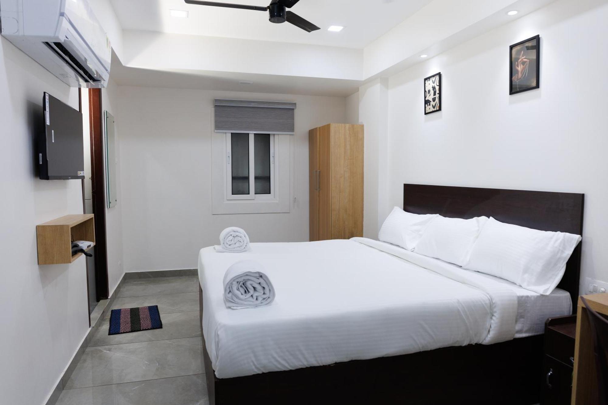 Reach Inn Kochi Exterior photo
